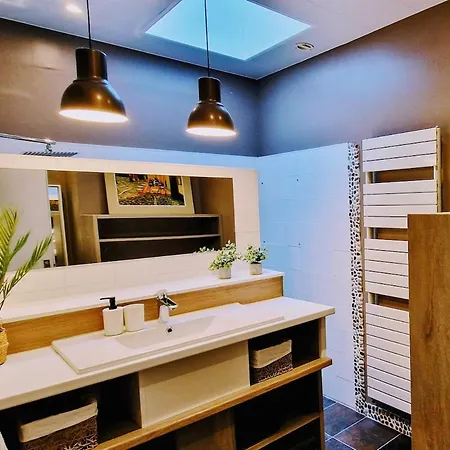Le Loft De Thau, Standing, Grand Patio, Deco Boheme, Parking, Climatisation Lejlighed *