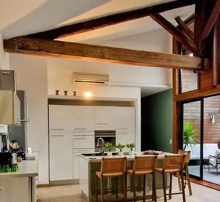 Apartment Le Loft De Thau, Standing, Grand Patio, Deco Boheme, Parking, Climatisation Sete