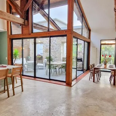Apartment Le Loft De Thau, Standing, Grand Patio, Deco Boheme, Parking, Climatisation Sete