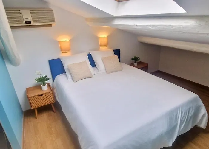 Le Loft De Thau, Standing, Grand Patio, Deco Boheme, Parking, Climatisation *